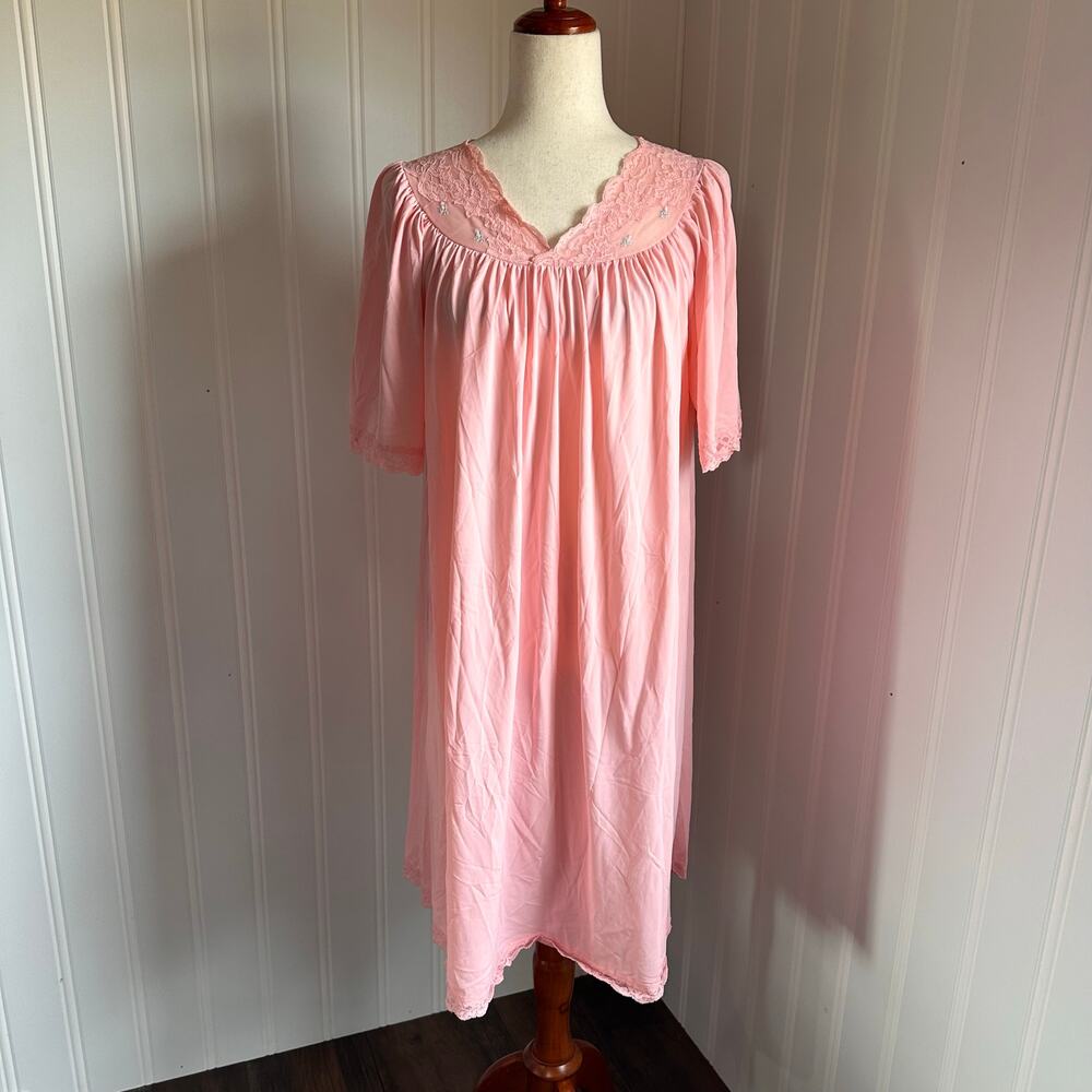 Vintage 70s Cottagecore Pink Nightgown M